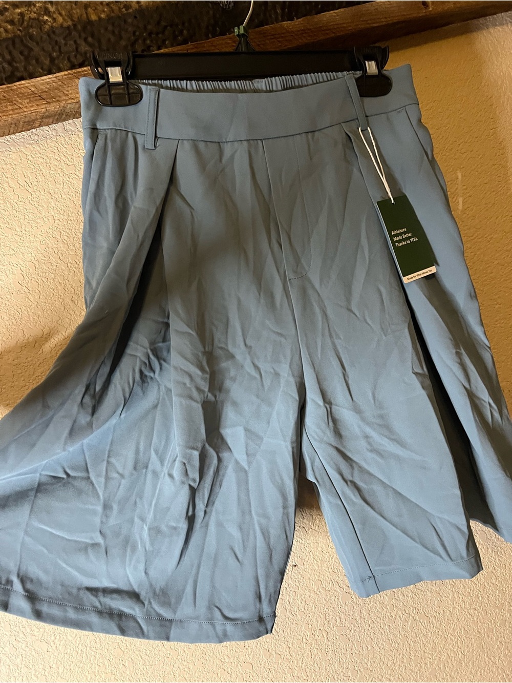 Halara Women’s Light Blue Pleated Shorts Small Petite